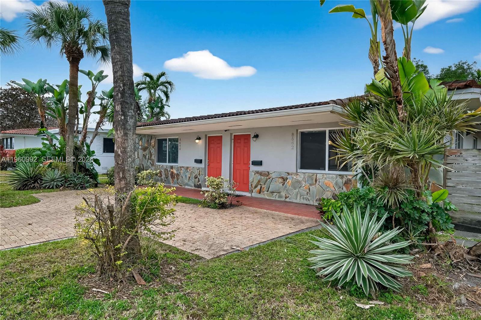 8640 NE 2nd Ave El Portal, FL 33138