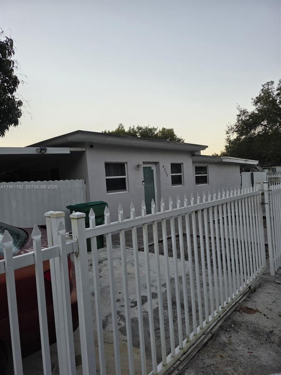 8355 NW 21st Ave Miami, FL 33147
