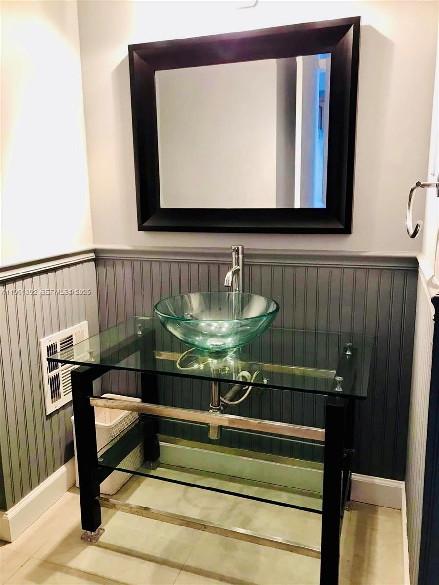 18051 Biscayne Blvd #503 Aventura, FL 33160