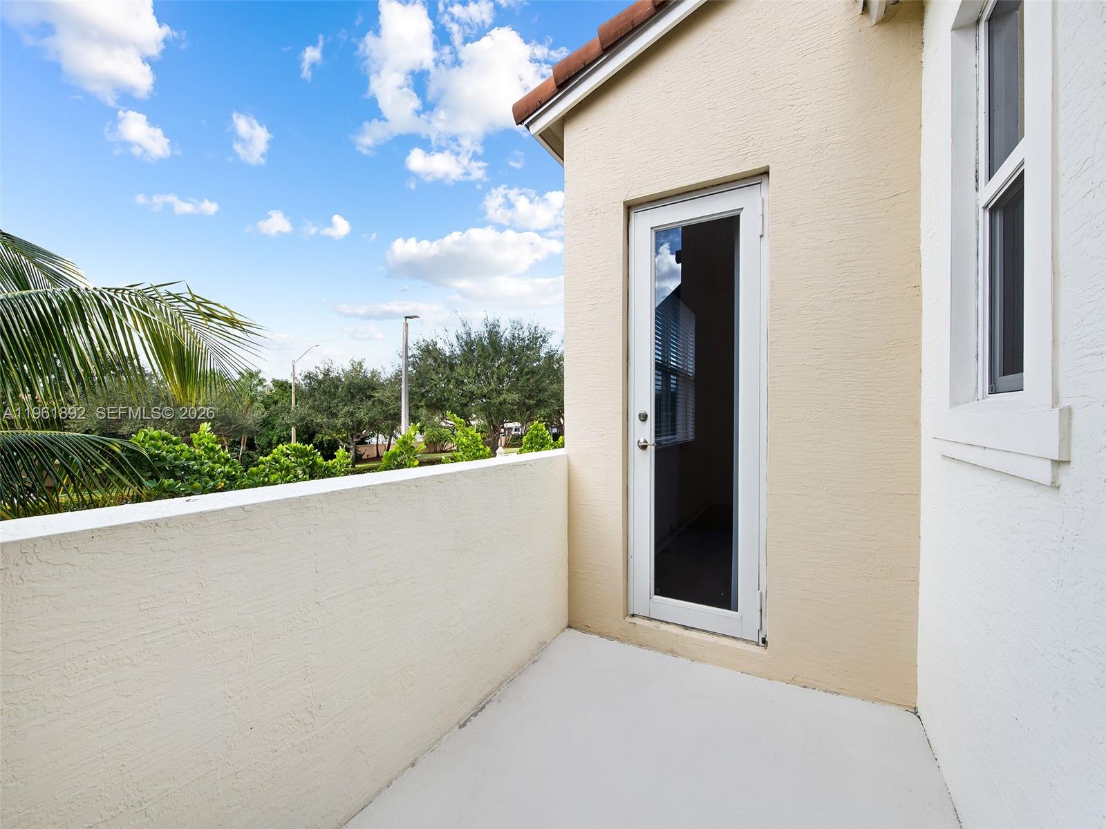 1732 NW 124th Pl Pembroke Pines, FL 33028