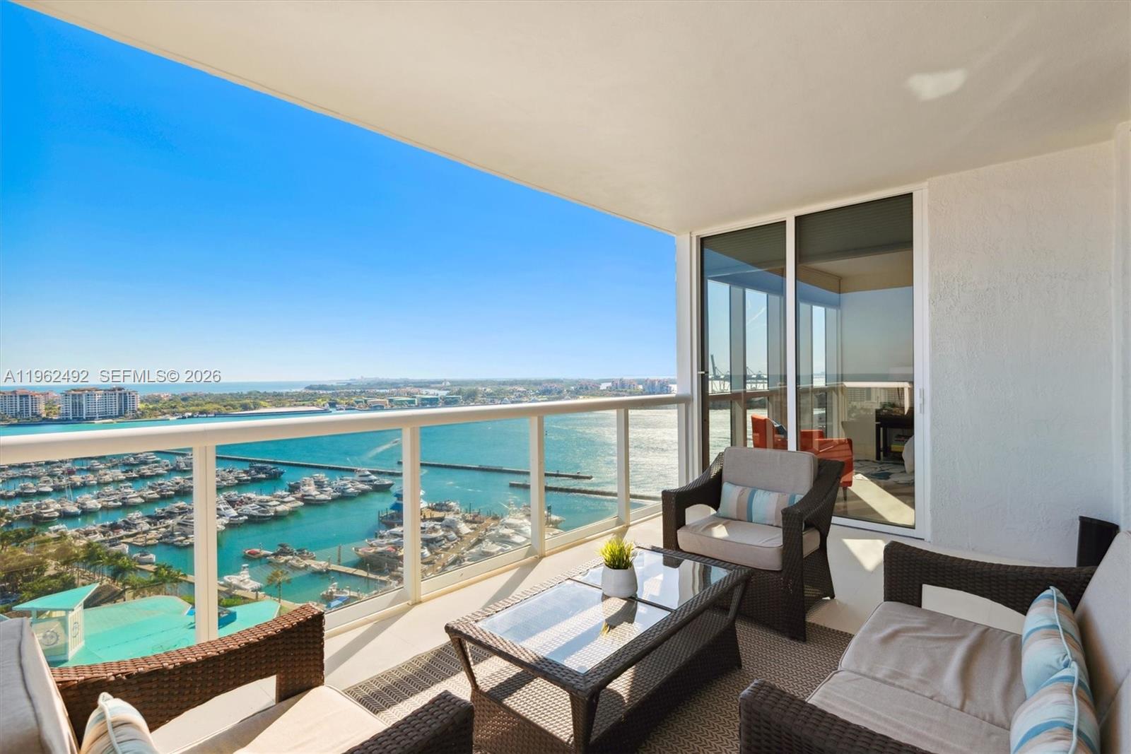 image Murano Grande14