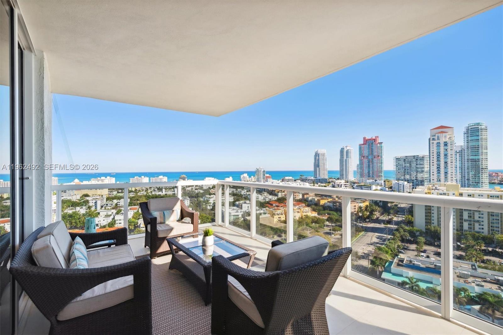 image Murano Grande15