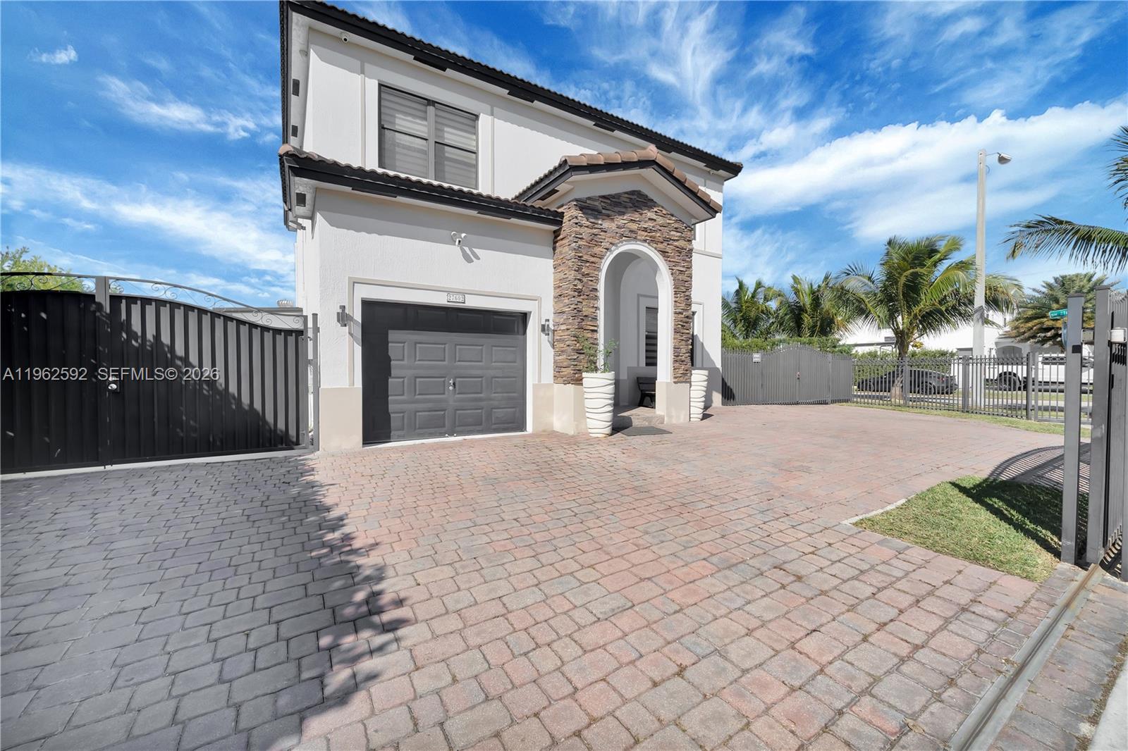 27602 SW 134th Ct Homestead, FL 33032