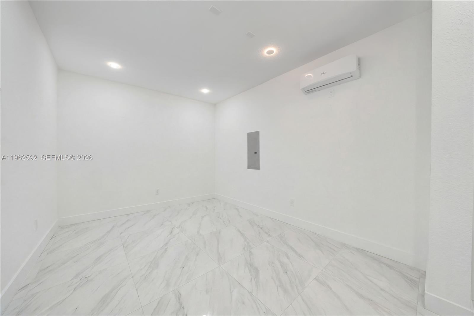 27602 SW 134th Ct Homestead, FL 33032