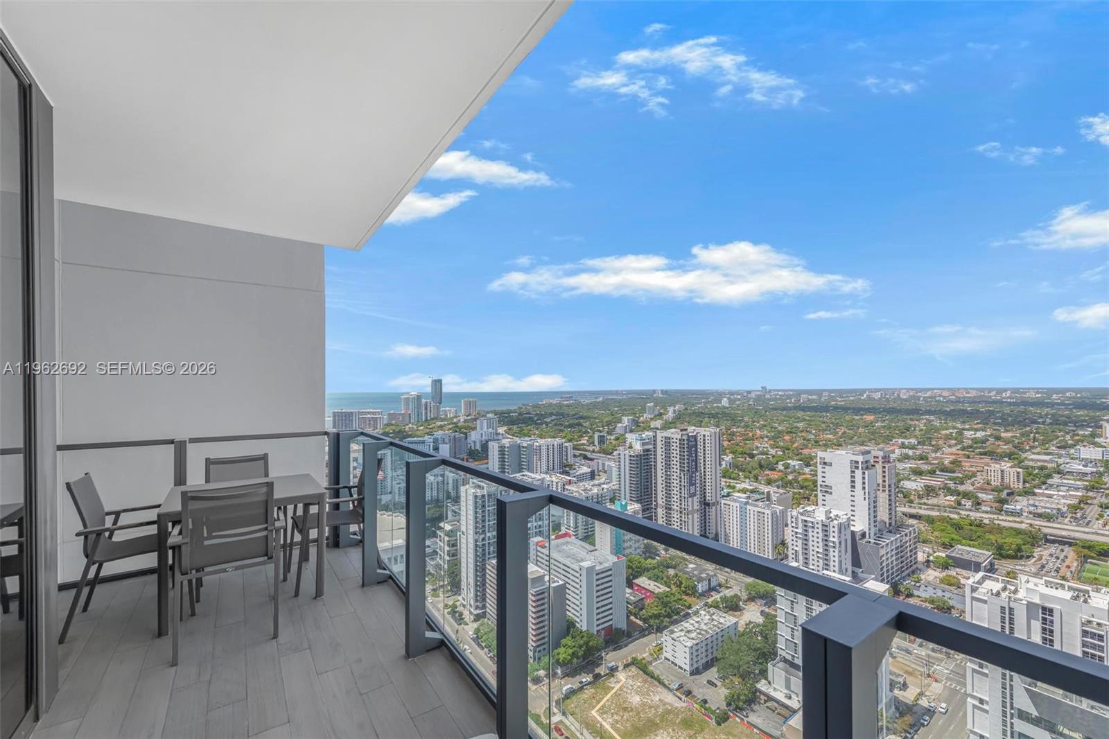 image Rise Brickell City Centre14