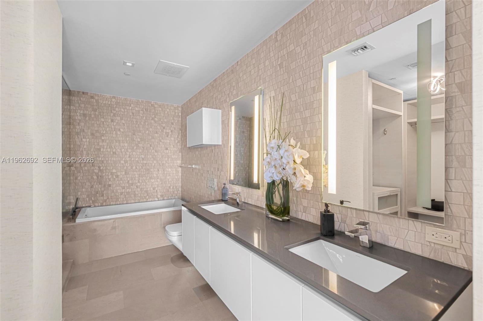 image Rise Brickell City Centre8