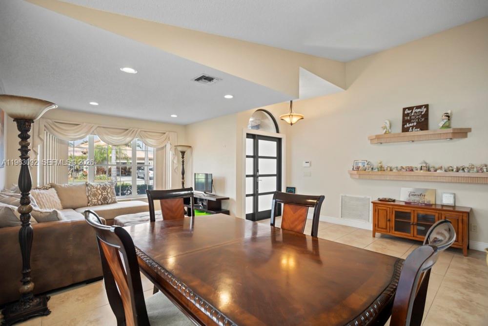 17912 SW 12th Ct Pembroke Pines, FL 33029