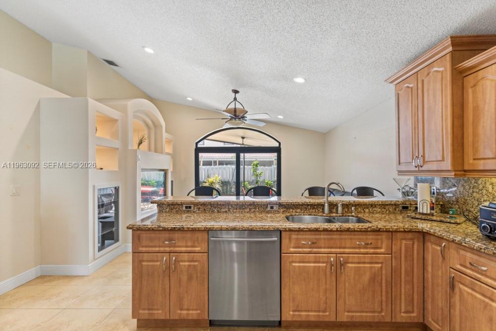 17912 SW 12th Ct Pembroke Pines, FL 33029