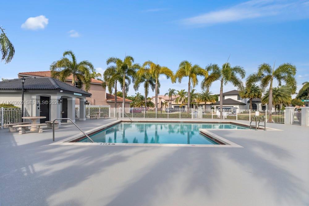 17912 SW 12th Ct Pembroke Pines, FL 33029