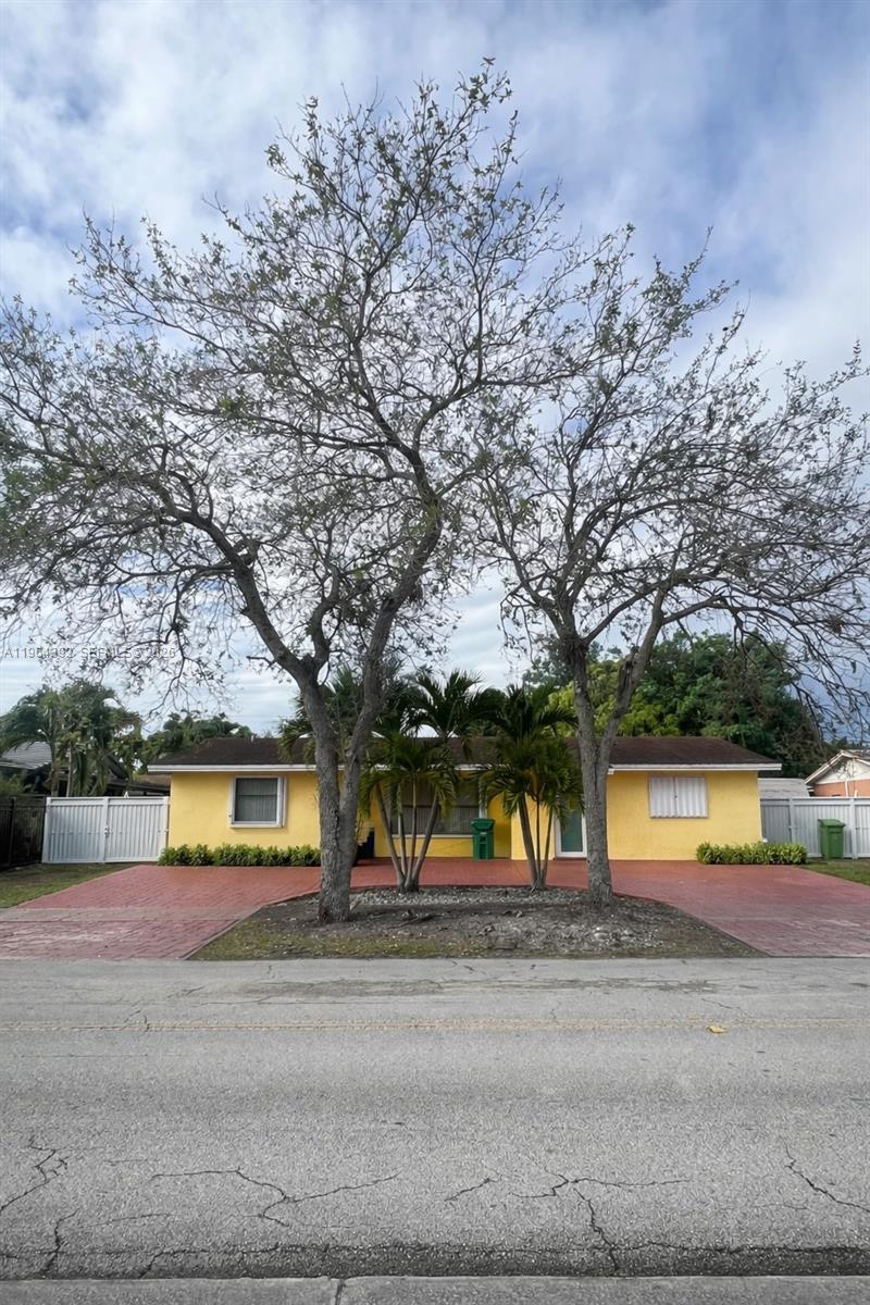 20600 SW 117th Ave Miami, FL 33177