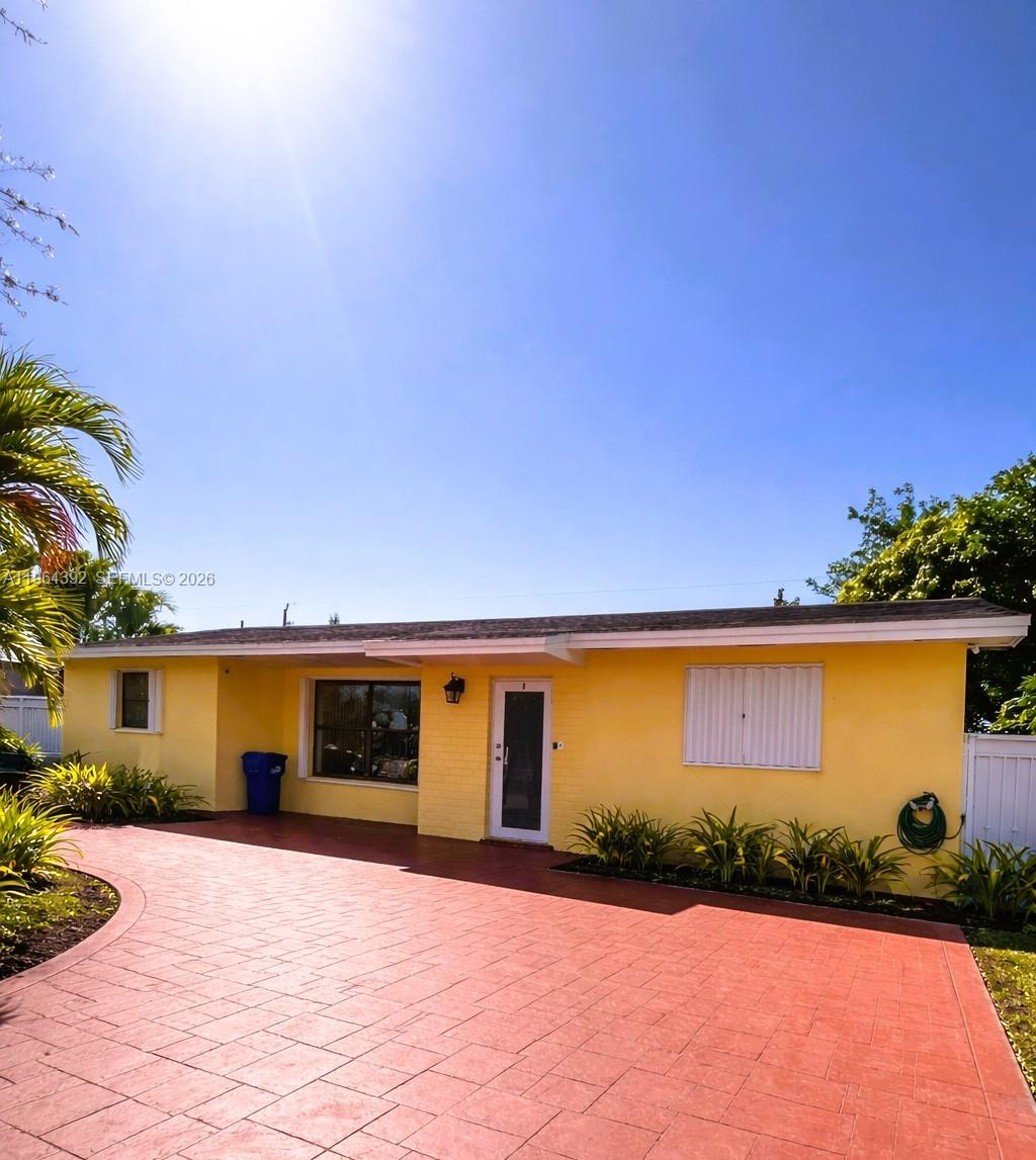 20600 SW 117th Ave Miami, FL 33177