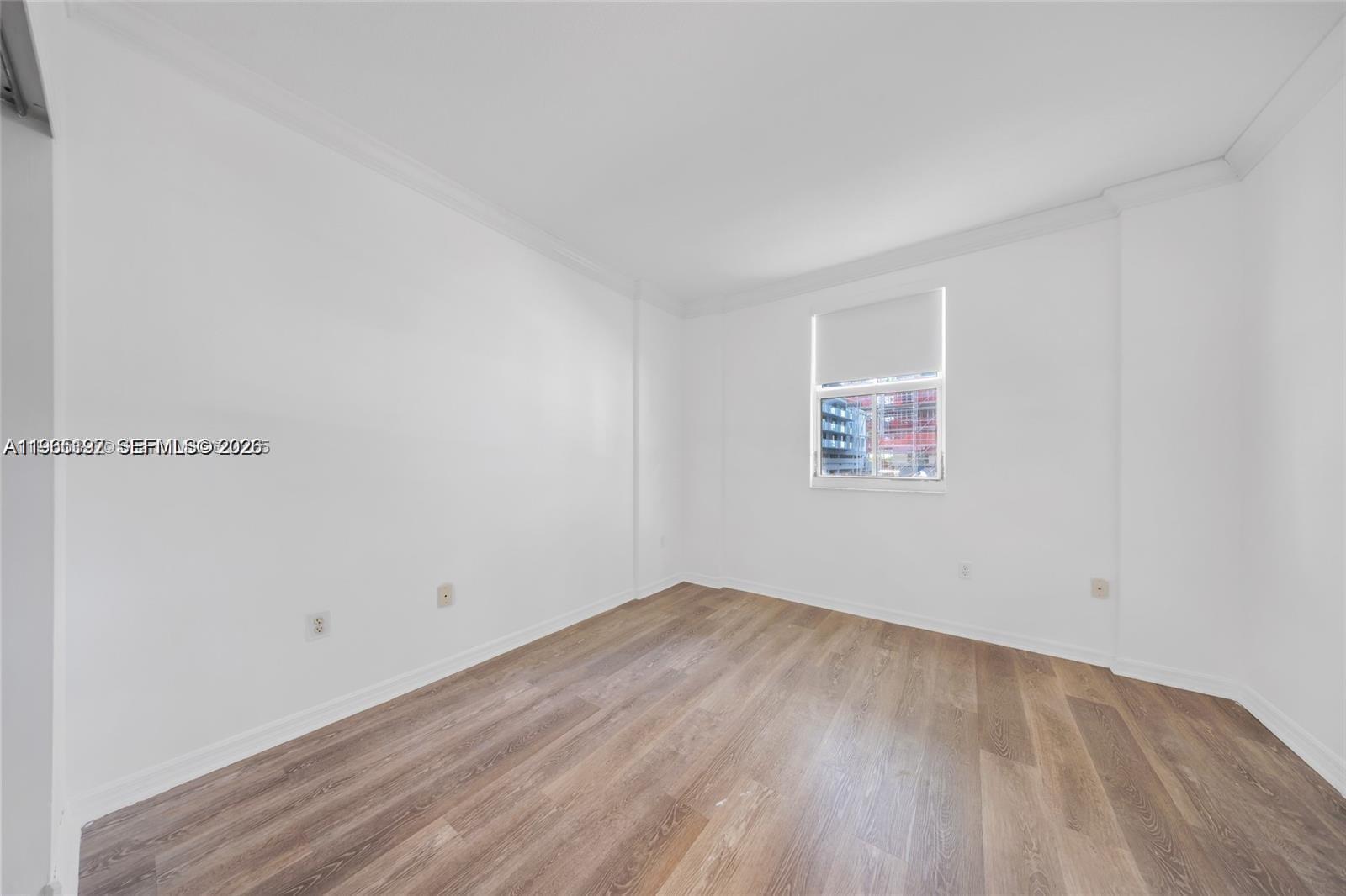 9172 Collins Ave #212 Surfside, FL 33154