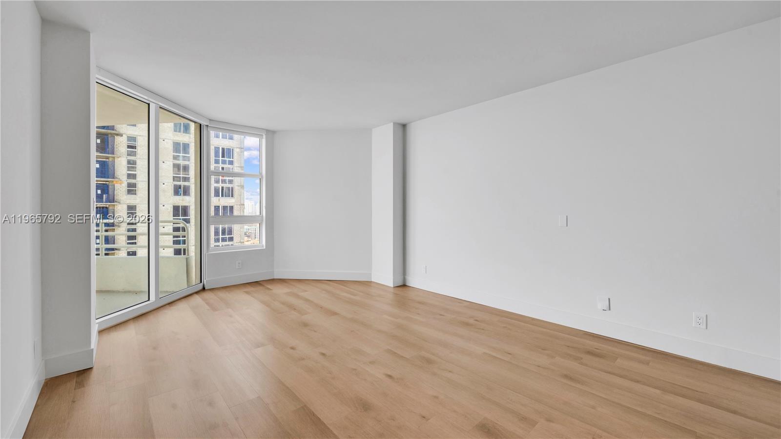 555 NE 34th St #2405 Miami, FL 33137