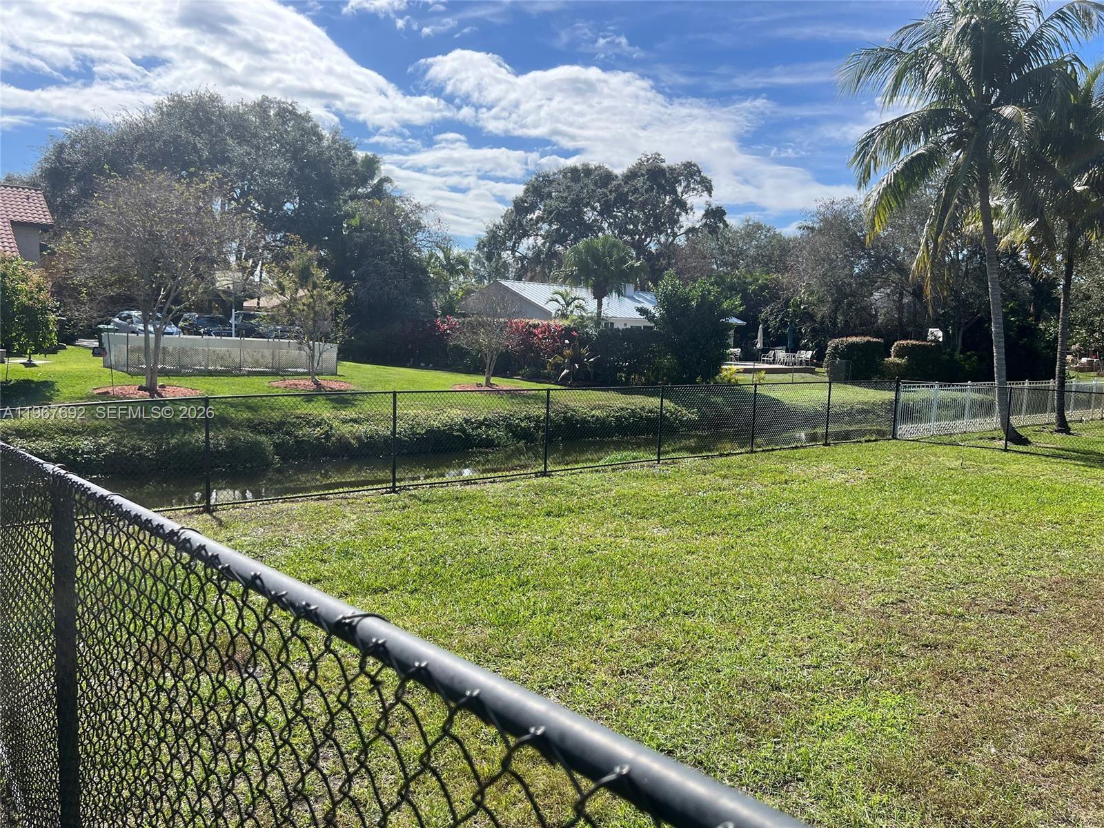 11520 NW 26th St Plantation, FL 33323