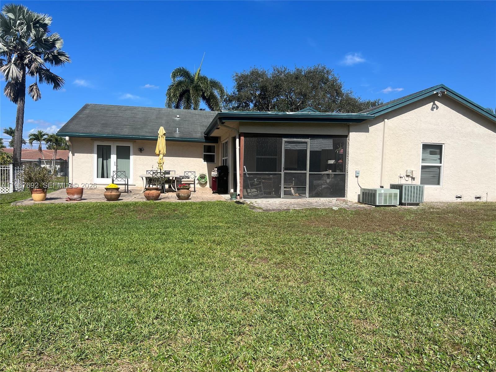 11520 NW 26th St Plantation, FL 33323