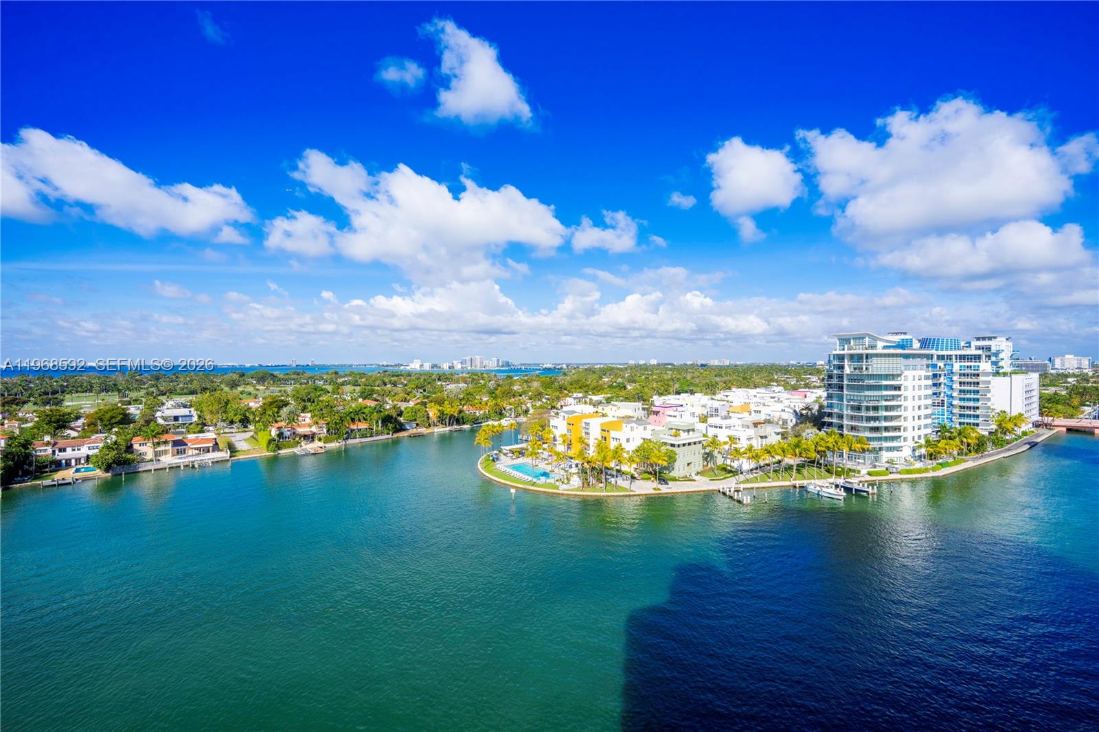 5900 Collins Ave #1401 Miami Beach, FL 33140