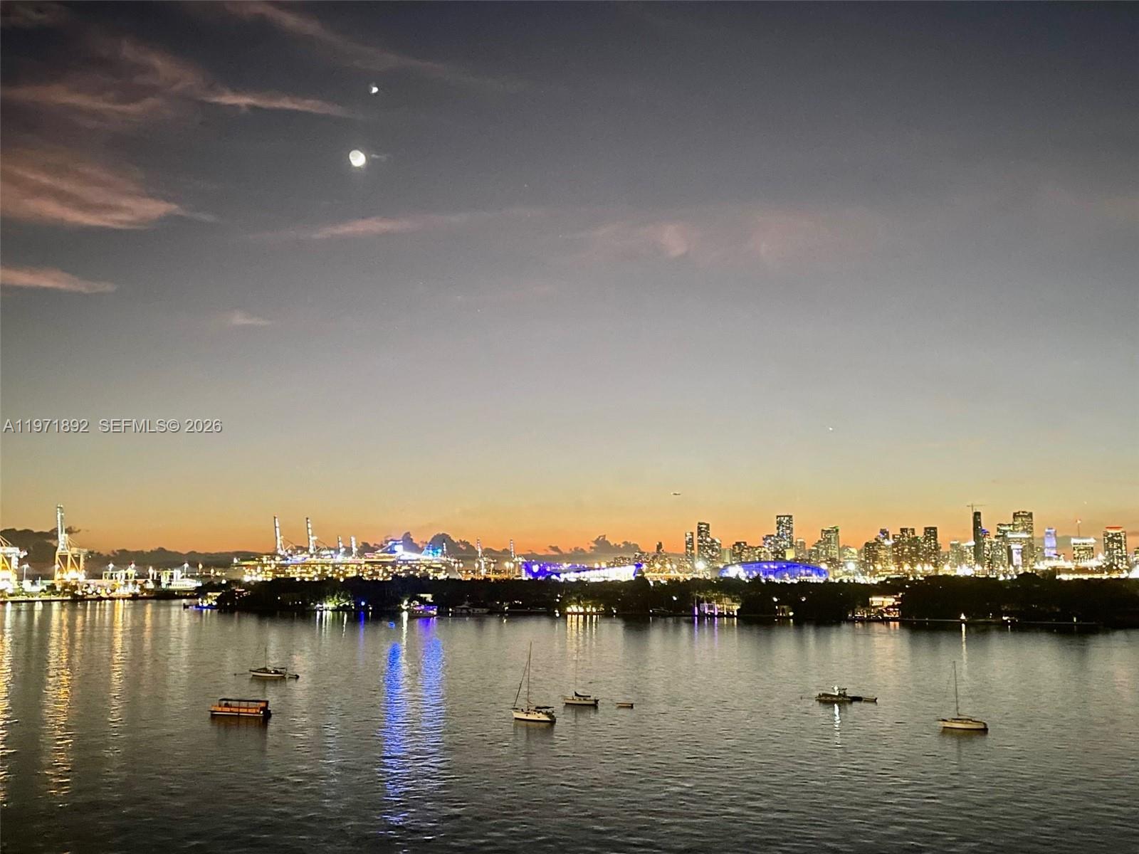 image Mirador 1000 (South Tower)3