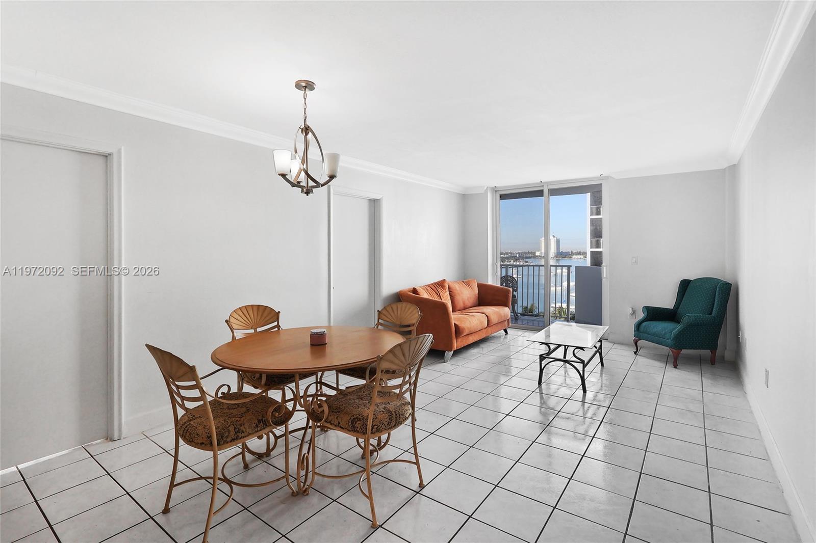 7933 West Dr #819 North Bay Village, FL 33141