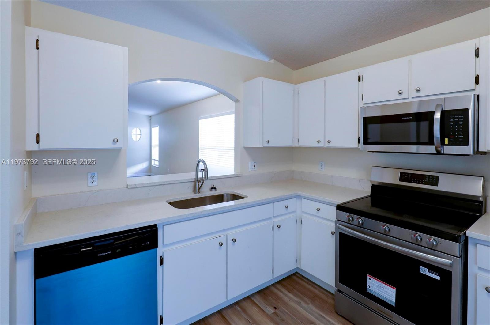 18105 Lembrecht Way Tampa, FL 33647