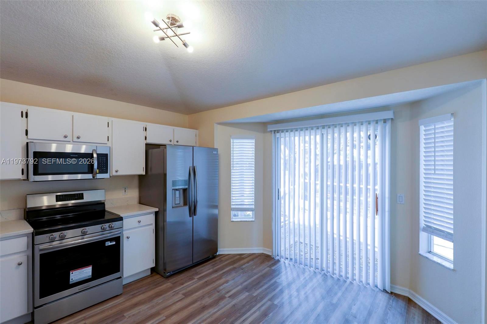 18105 Lembrecht Way Tampa, FL 33647