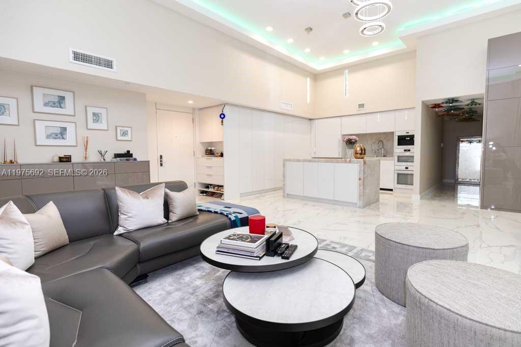 1800 S Ocean Dr #310 Hallandale Beach, FL 33009