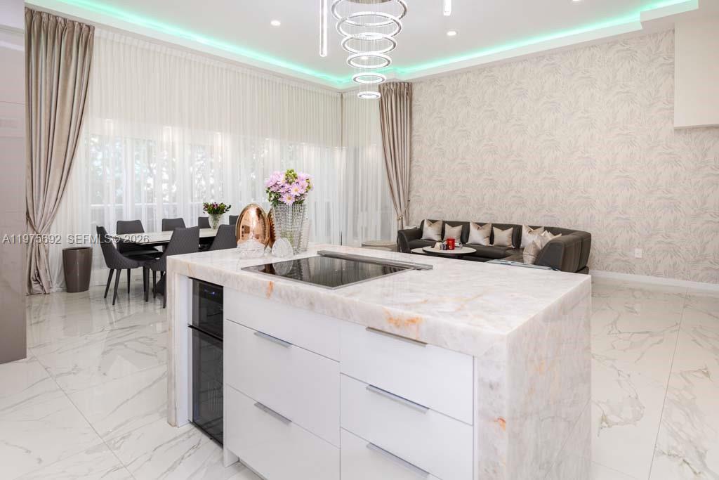 1800 S Ocean Dr #310 Hallandale Beach, FL 33009