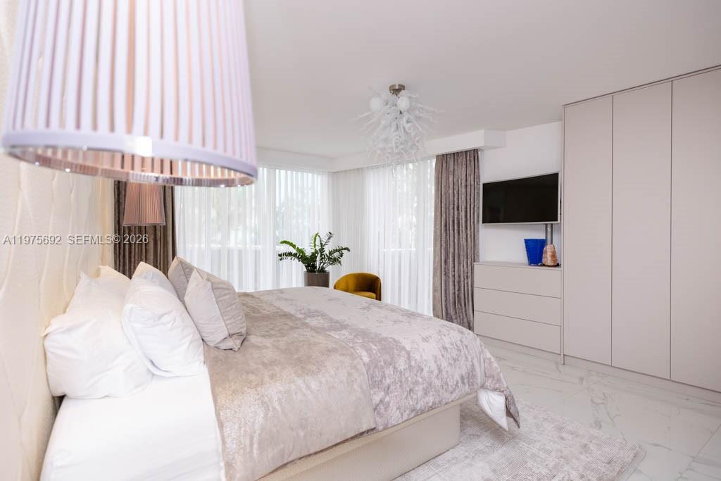 1800 S Ocean Dr #310 Hallandale Beach, FL 33009