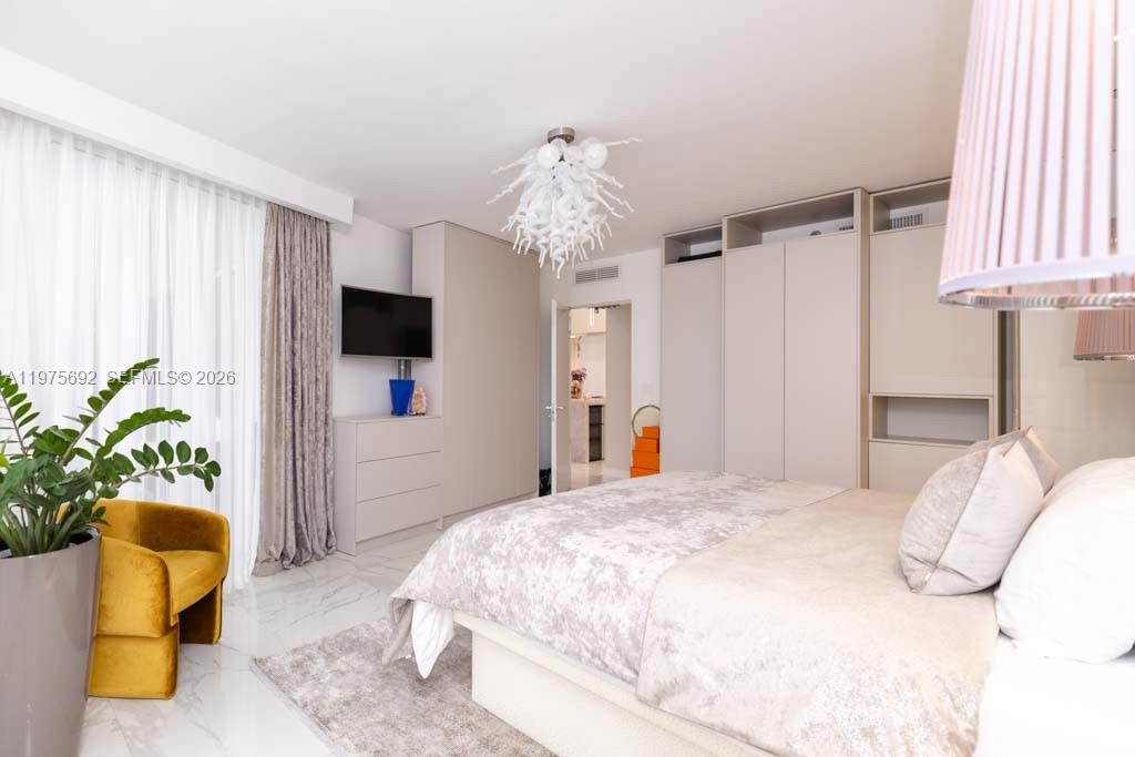 1800 S Ocean Dr #310 Hallandale Beach, FL 33009