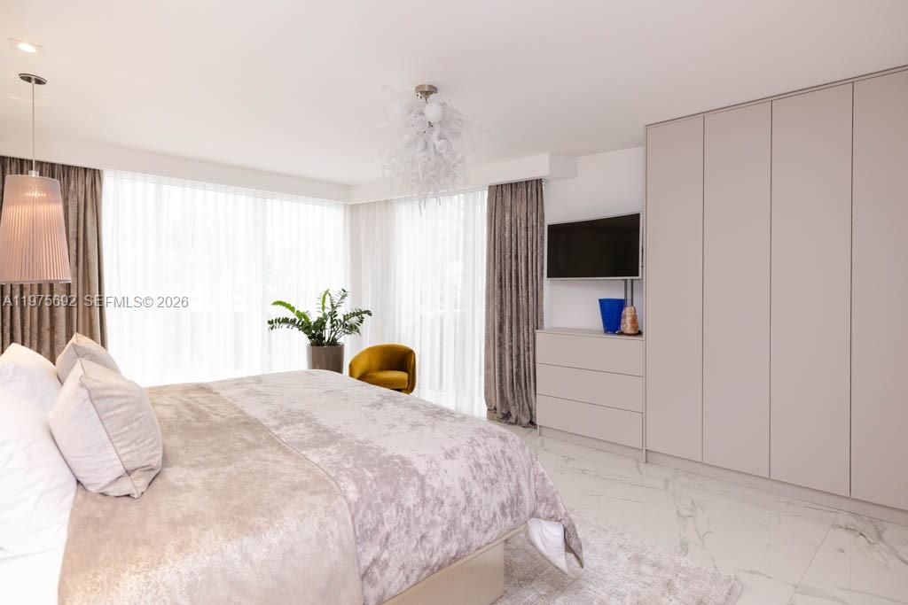 1800 S Ocean Dr #310 Hallandale Beach, FL 33009