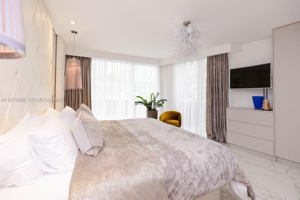 1800 S Ocean Dr #310 Hallandale Beach, FL 33009