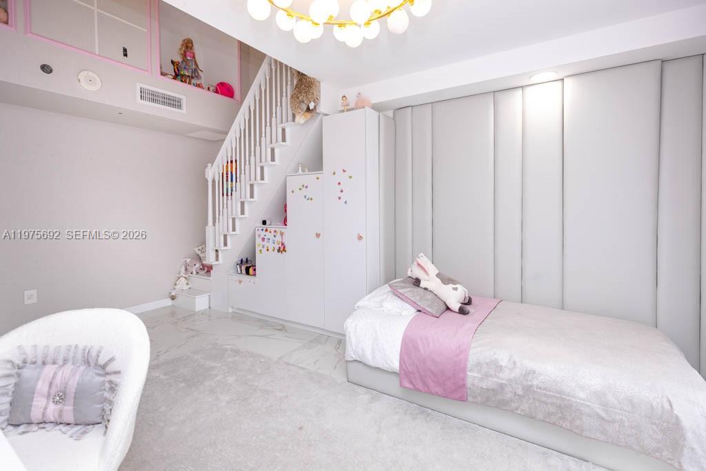 1800 S Ocean Dr #310 Hallandale Beach, FL 33009