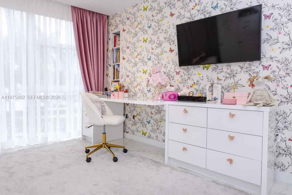 1800 S Ocean Dr #310 Hallandale Beach, FL 33009