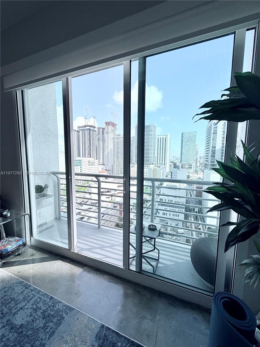 133 NE 2nd Ave #2009 Miami, FL 33132