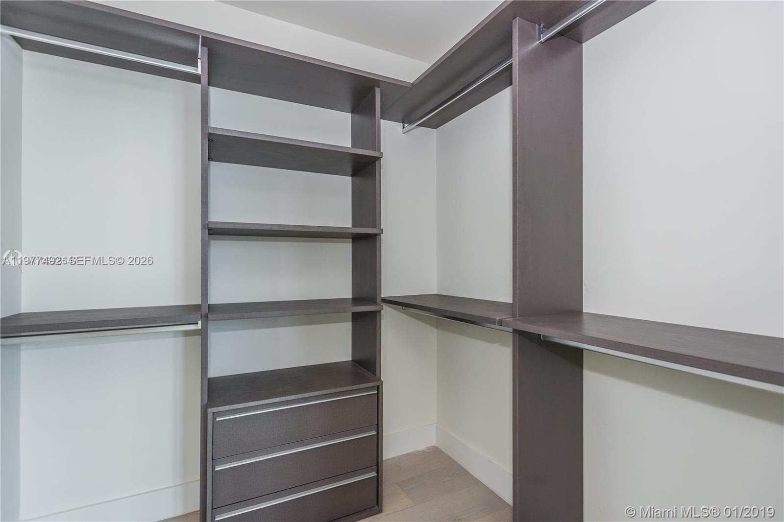 1451 Brickell Ave #4004 Miami, FL 33131