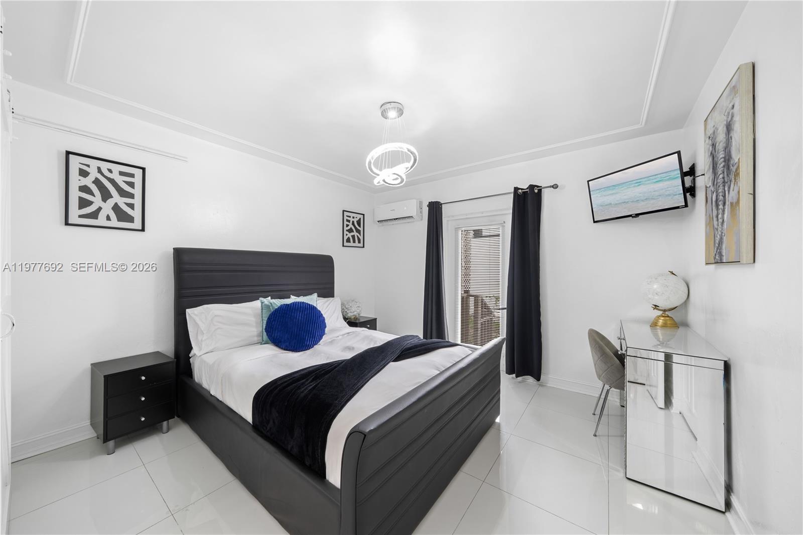 1761 SW 14th St Miami, FL 33145