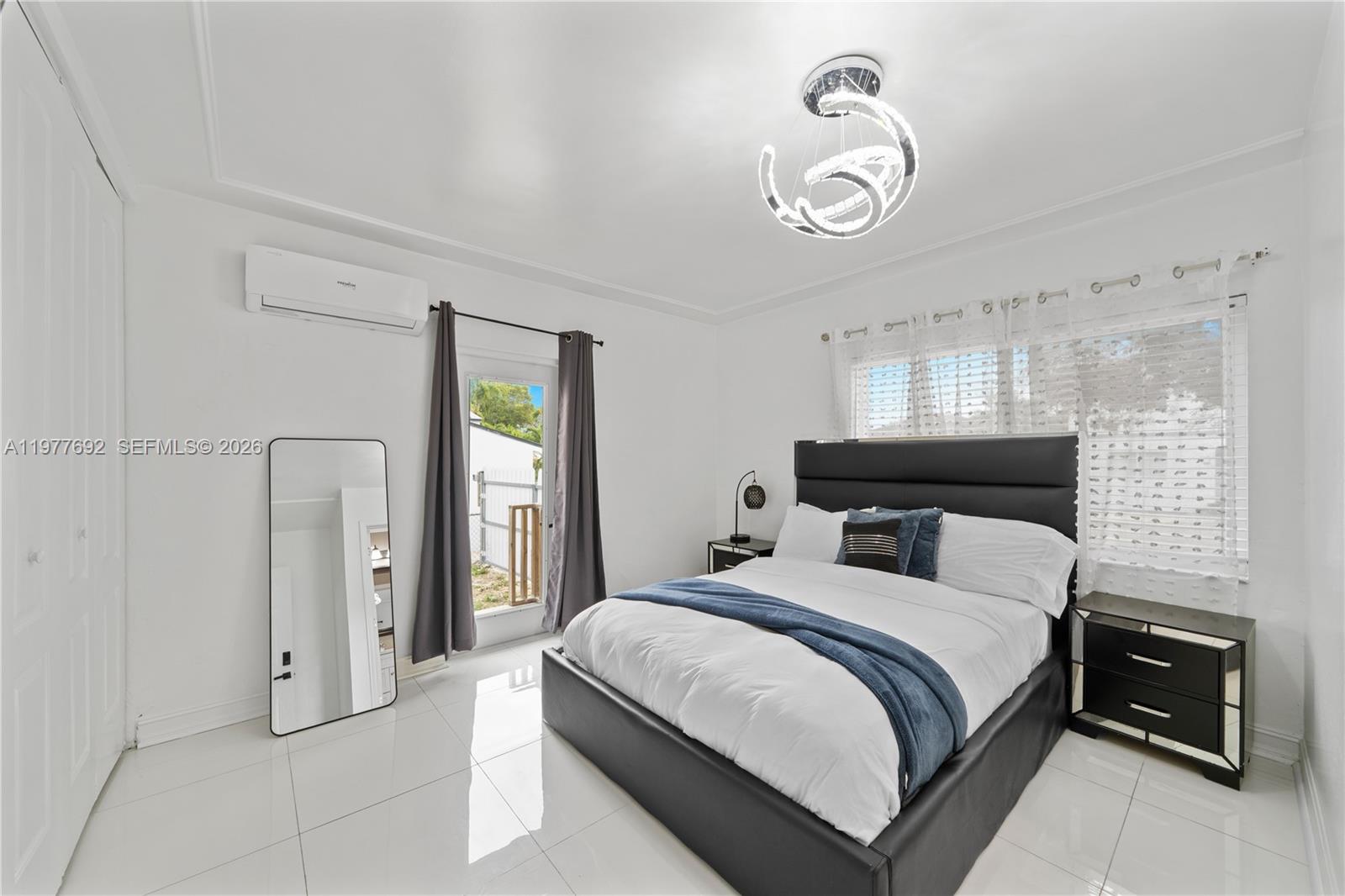 1761 SW 14th St Miami, FL 33145