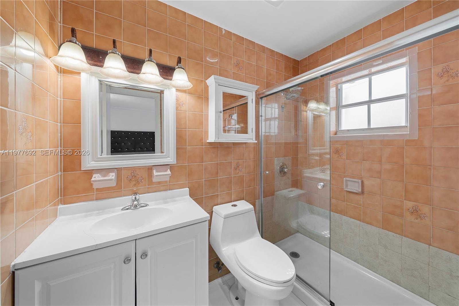 1761 SW 14th St Miami, FL 33145