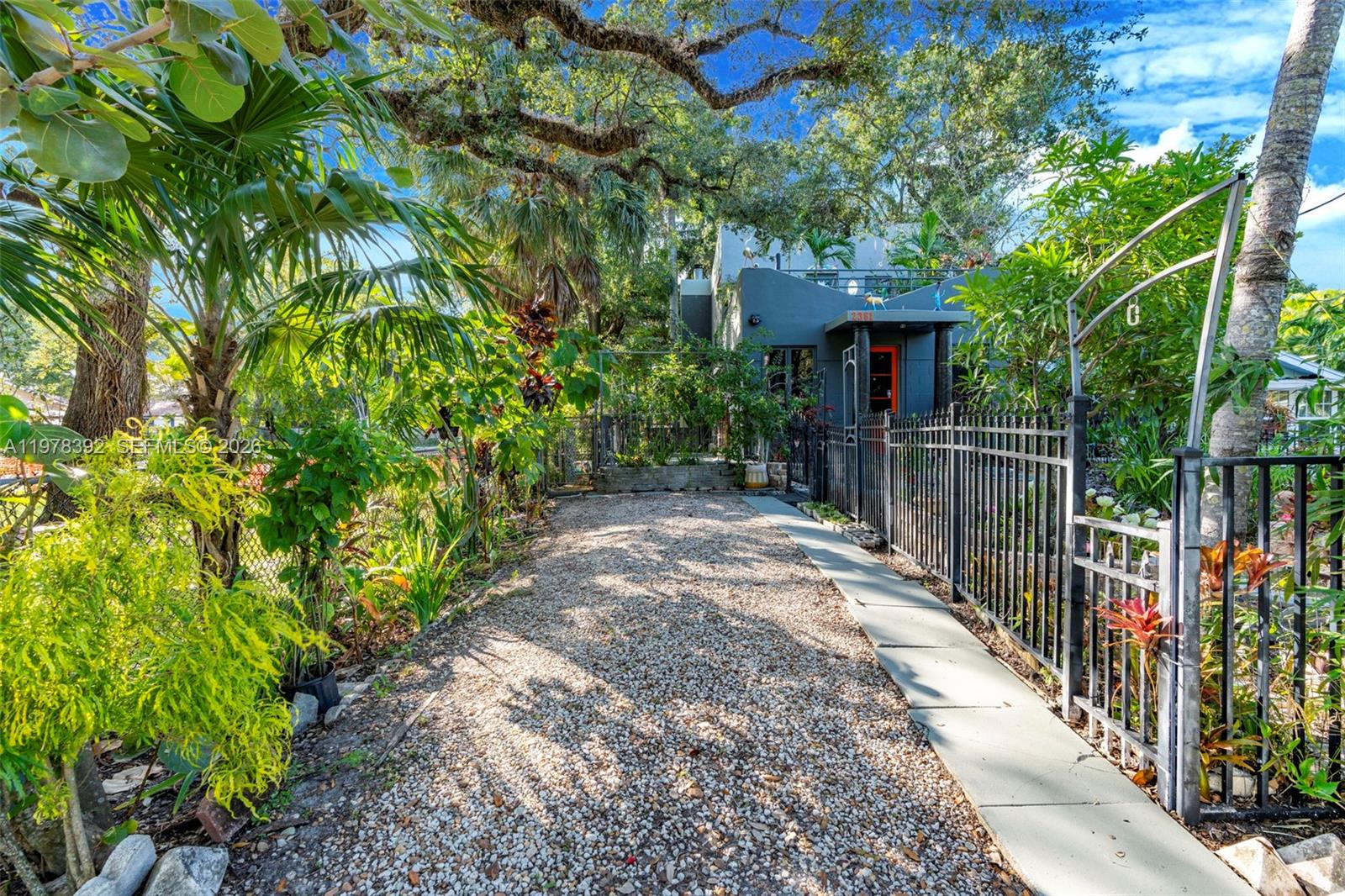 2361 SW 18th Ave Fort Lauderdale, FL 33315