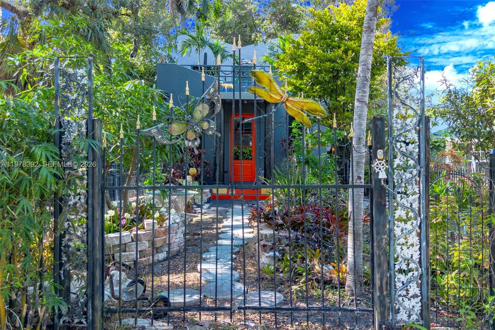 2361 SW 18th Ave Fort Lauderdale, FL 33315