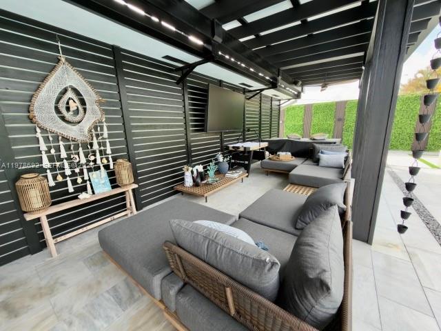 9351 SW 88th Ter Miami, FL 33176