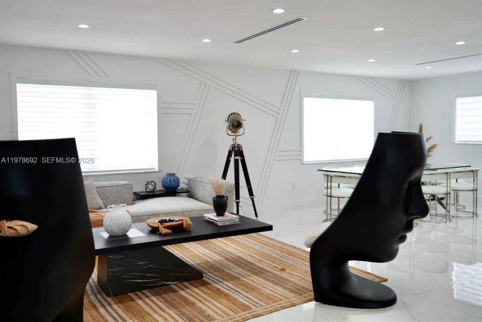 9351 SW 88th Ter Miami, FL 33176