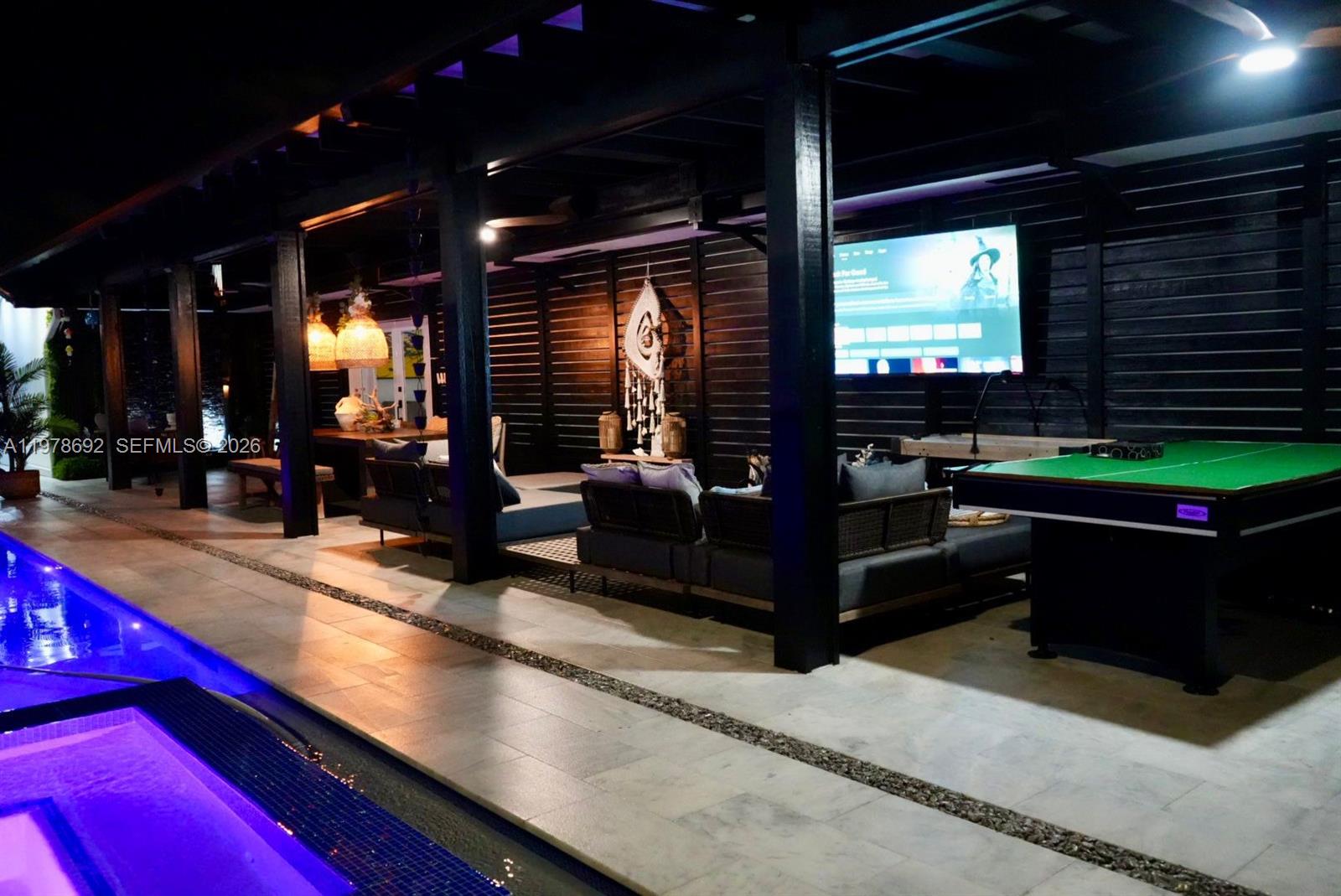 9351 SW 88th Ter Miami, FL 33176