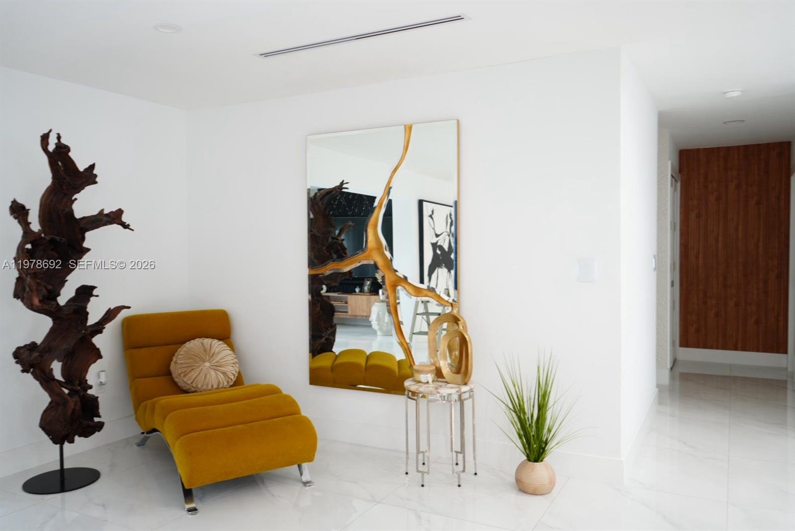 9351 SW 88th Ter Miami, FL 33176