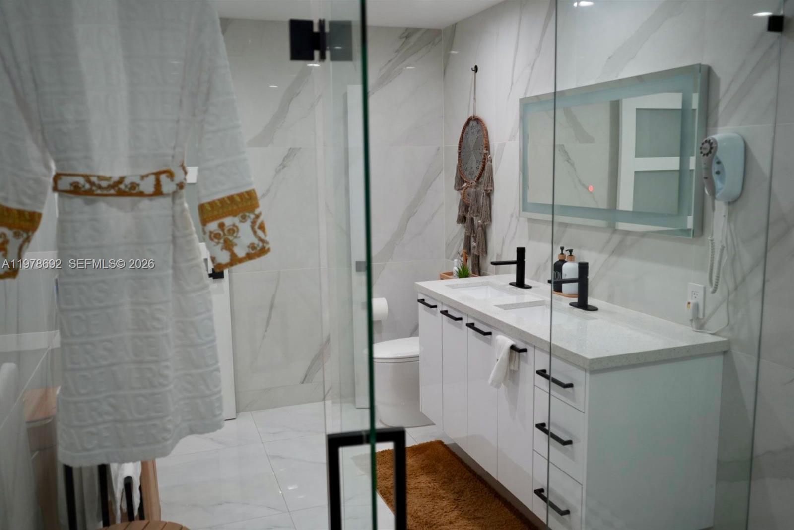 9351 SW 88th Ter Miami, FL 33176