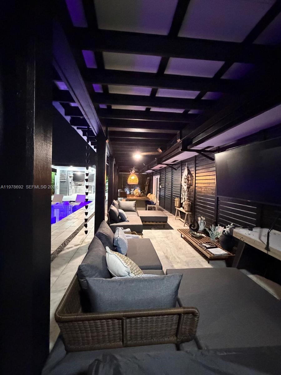 9351 SW 88th Ter Miami, FL 33176