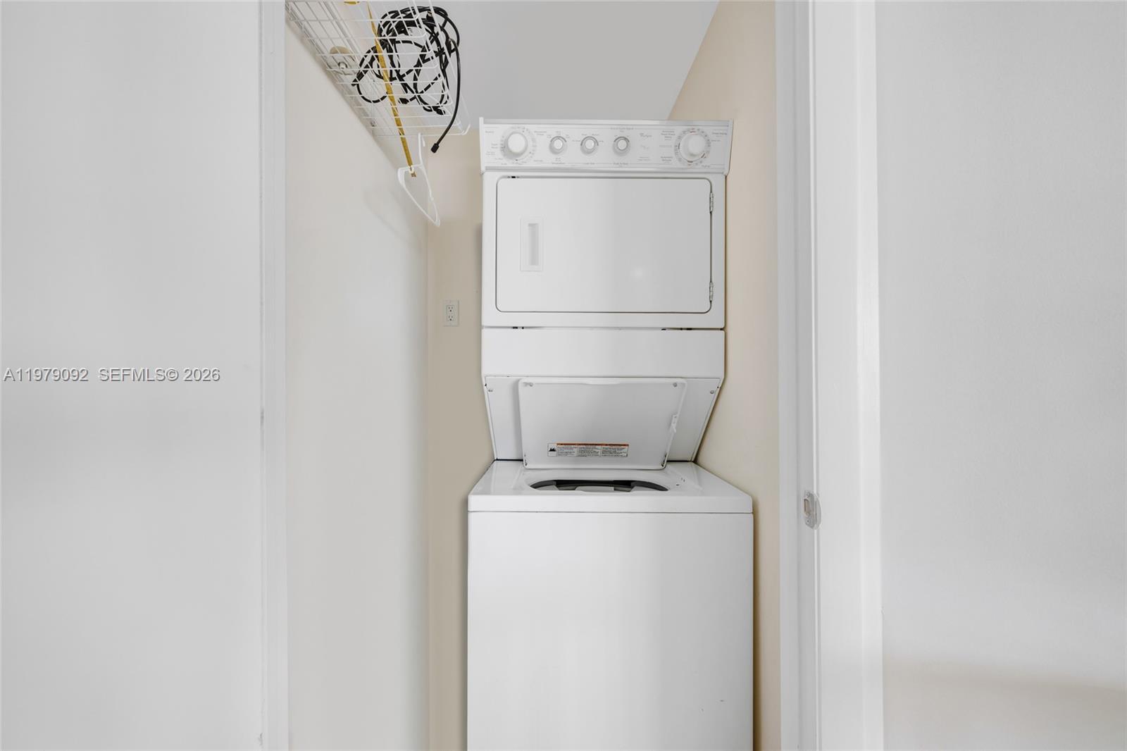 image Beach Club 228