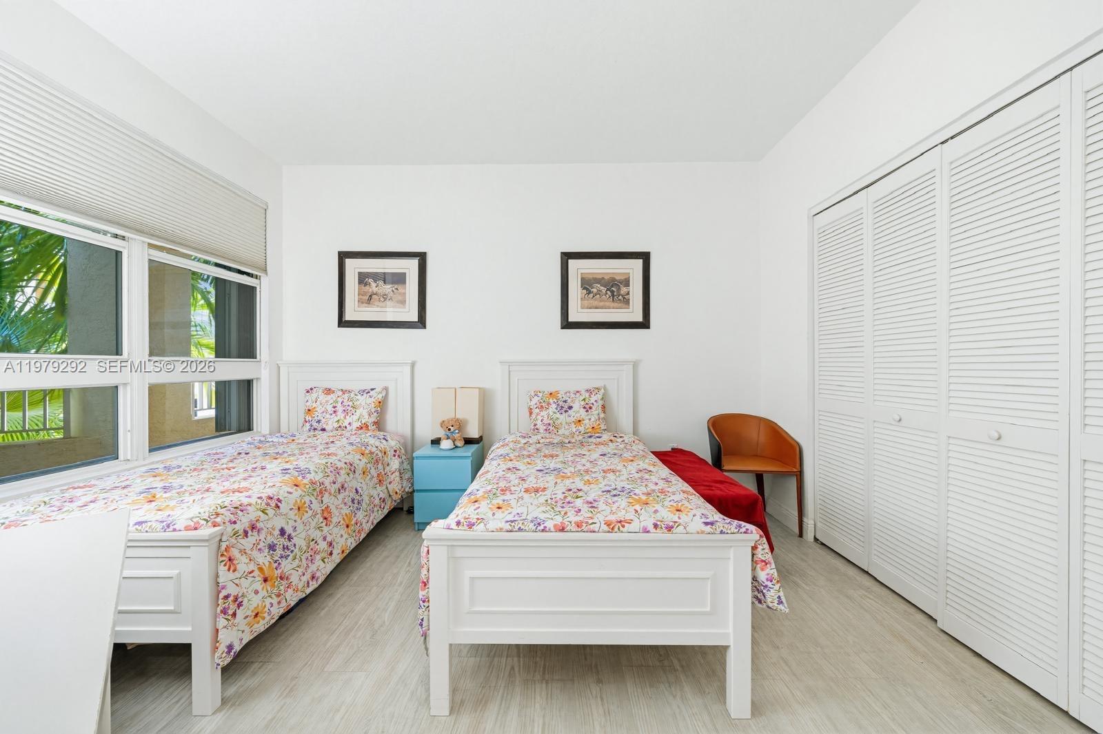 701 Crandon Blvd #302 Key Biscayne, FL 33149