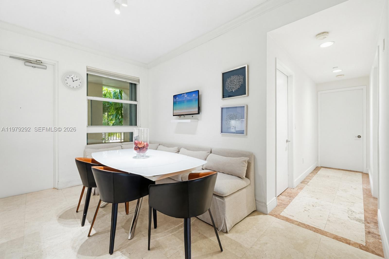 701 Crandon Blvd #302 Key Biscayne, FL 33149