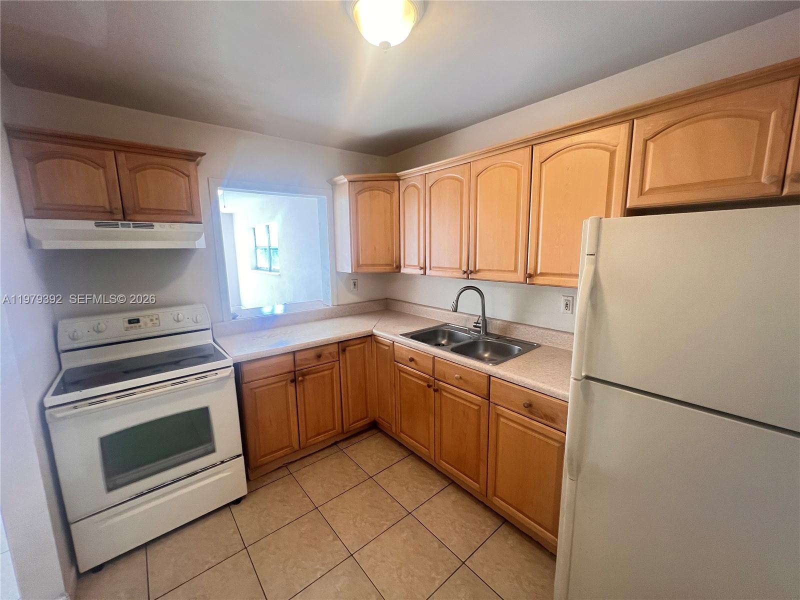 12290 NE 11th Ct #203