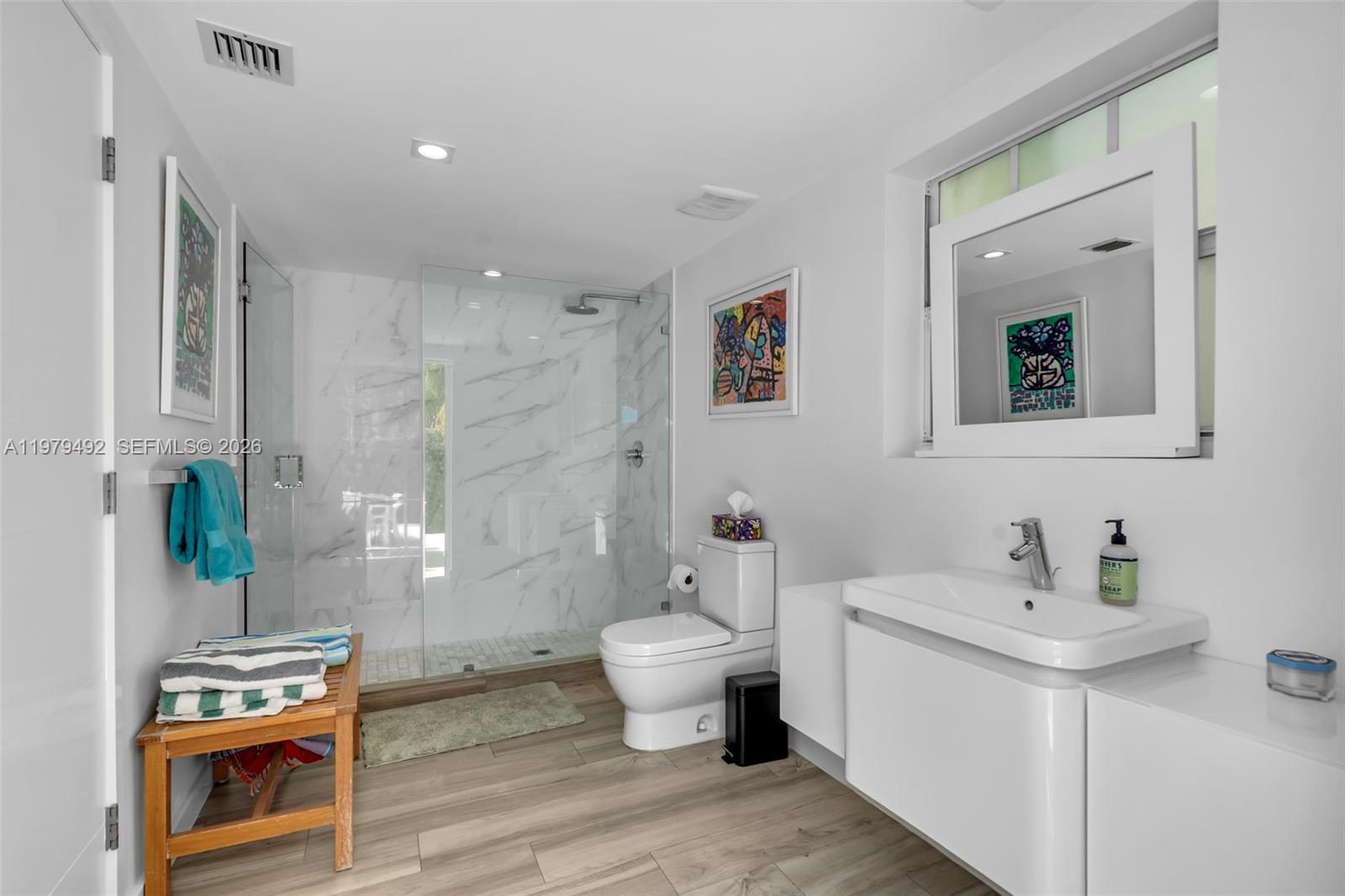 707 W 54th St Miami Beach, FL 33140